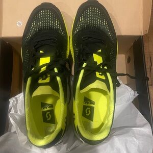 Scott ultra carbon RC trail running shoes bnib